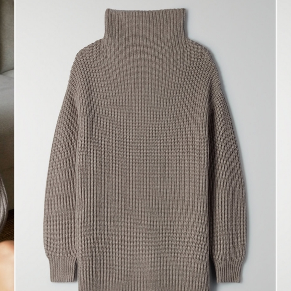 Aritzia Sweaters - Aritzia Wilfred Montpellier Heather Sweater xs